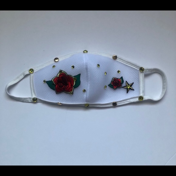 Masks with Gems and Studs - Picture 3 of 8